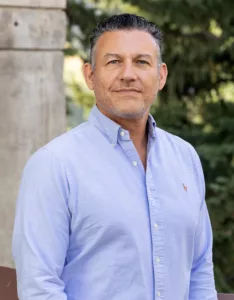 Simon Soomekh Headshot - 2025